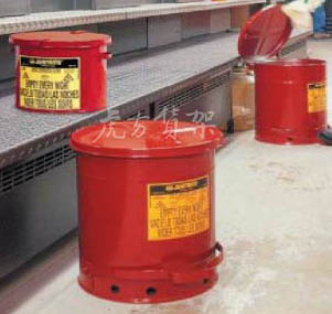 安徽合肥倉庫貨架配套存儲(chǔ)罐